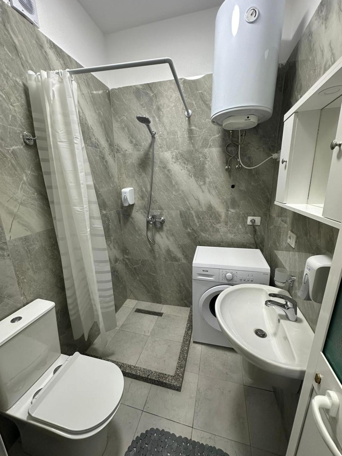 Xhiro N'Shkoder Apartments Exterior photo